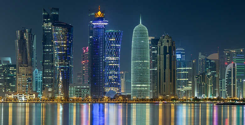 Cinq pays arabes rompent leurs relations diplomatiques avec le Qatar
