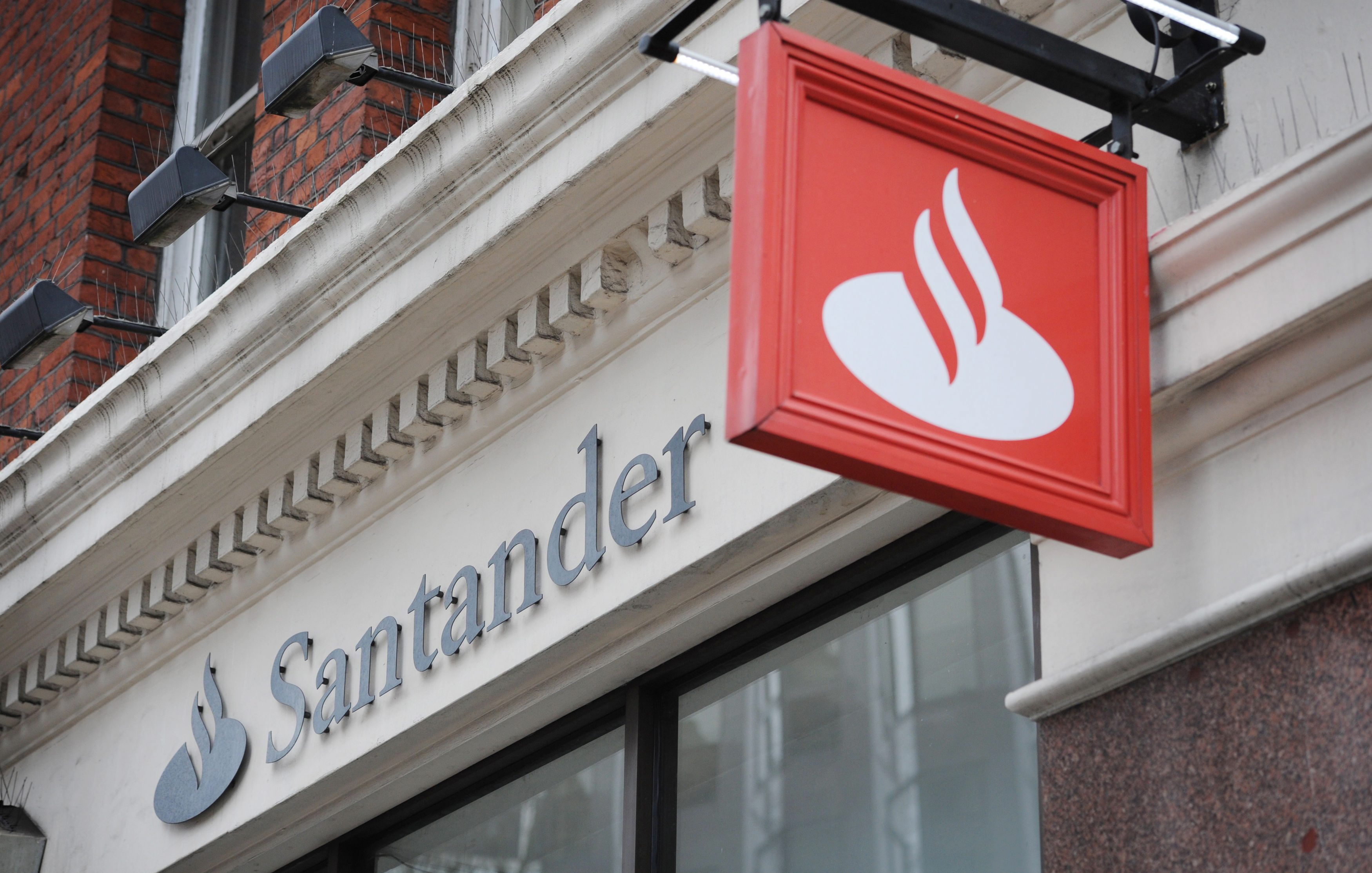 Espagne : Santander rachète Banco Popular pour un euro symbolique