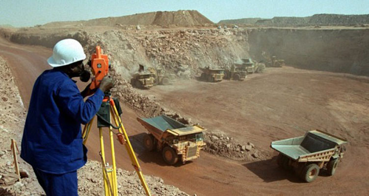 Le Maroc vend le secteur minier à Londres