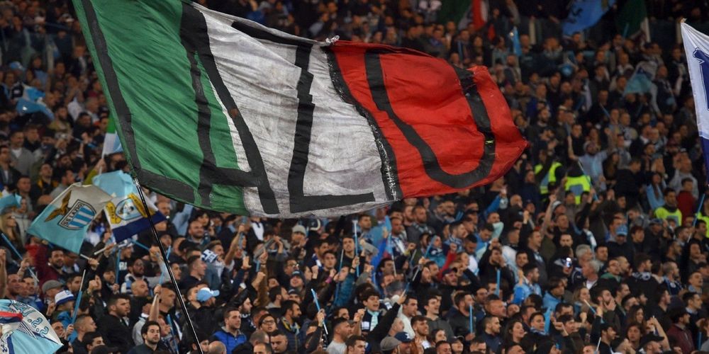 Italie : Les supporters de la Lazio attaquent en justice un arbitre