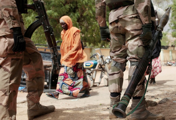 Au moins 31 morts dans une double attaque suicide au Nigeria: