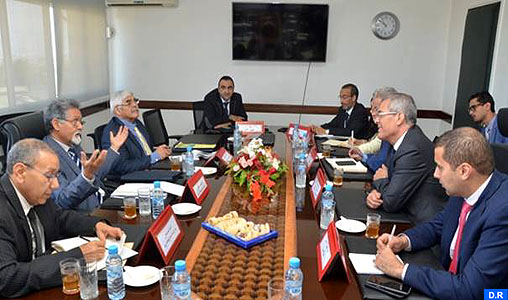 Consultations sur l’intégration de l'Amazigh dans les chantiers de la réforme de l’administration