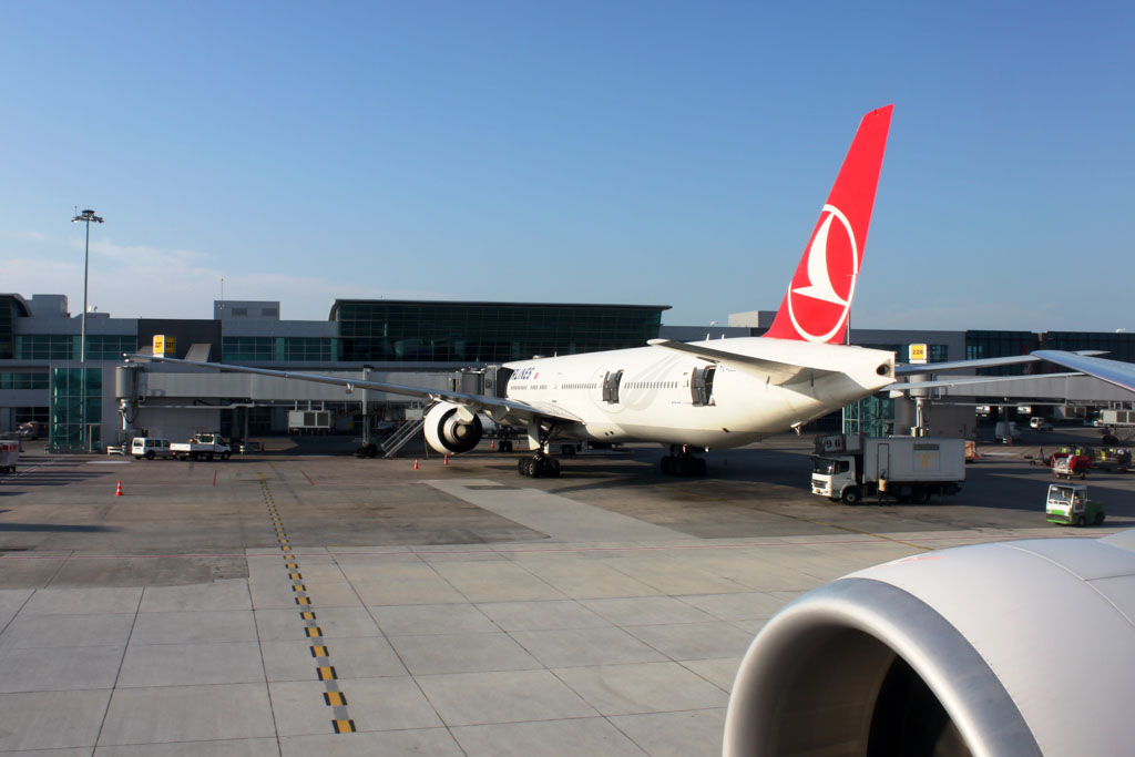 Collision "légère" entre un Boeing de la RAM et un avion de Turkish Airlines à Istanbul