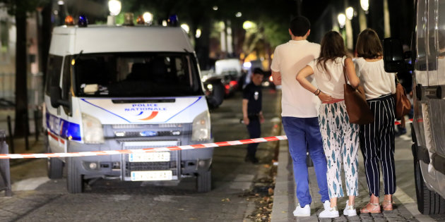7 blessés dans une attaque au couteau à Paris