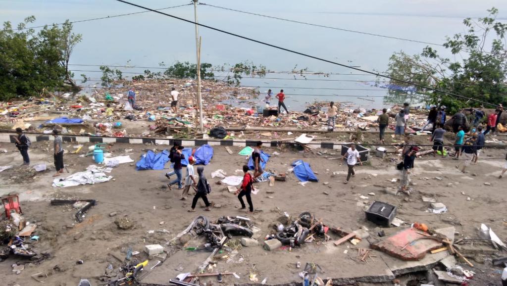 Indonésie : Plus de 1.200 morts après les séismes et le tsunami