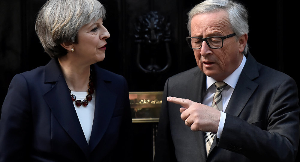Brexit : Nouvelle rencontre May-Juncker mercredi
