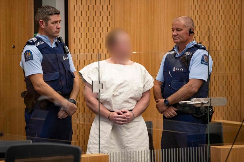 Nouvelle-Zélande : L'auteur des attaques terroristes inculpé pour meurtre