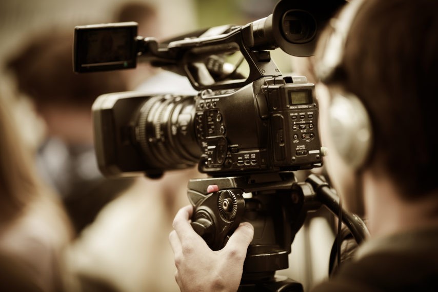 Journaux électroniques : La tutelle éclaire sur l’autorisation de tournage pour son propre compte