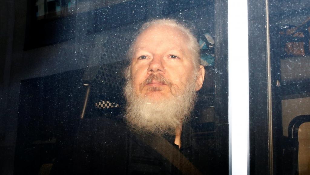 Julian Assange accusé aux Etats-Unis de "conspiration de piratage informatique"