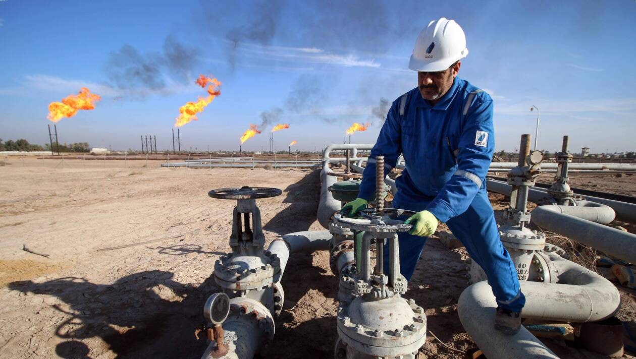 Le pétrole s'effondre en Asie après une guerre des prix lancée par Riyad