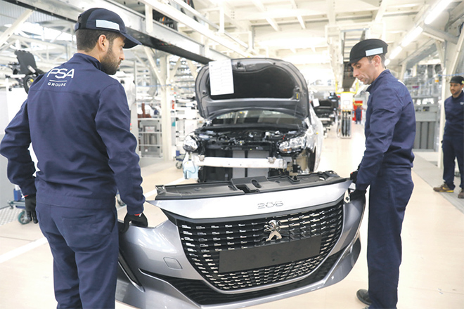 Industrie automobile : PSA et Renault rassurent sur leur présence au Maroc après les déclarations de Le Maire