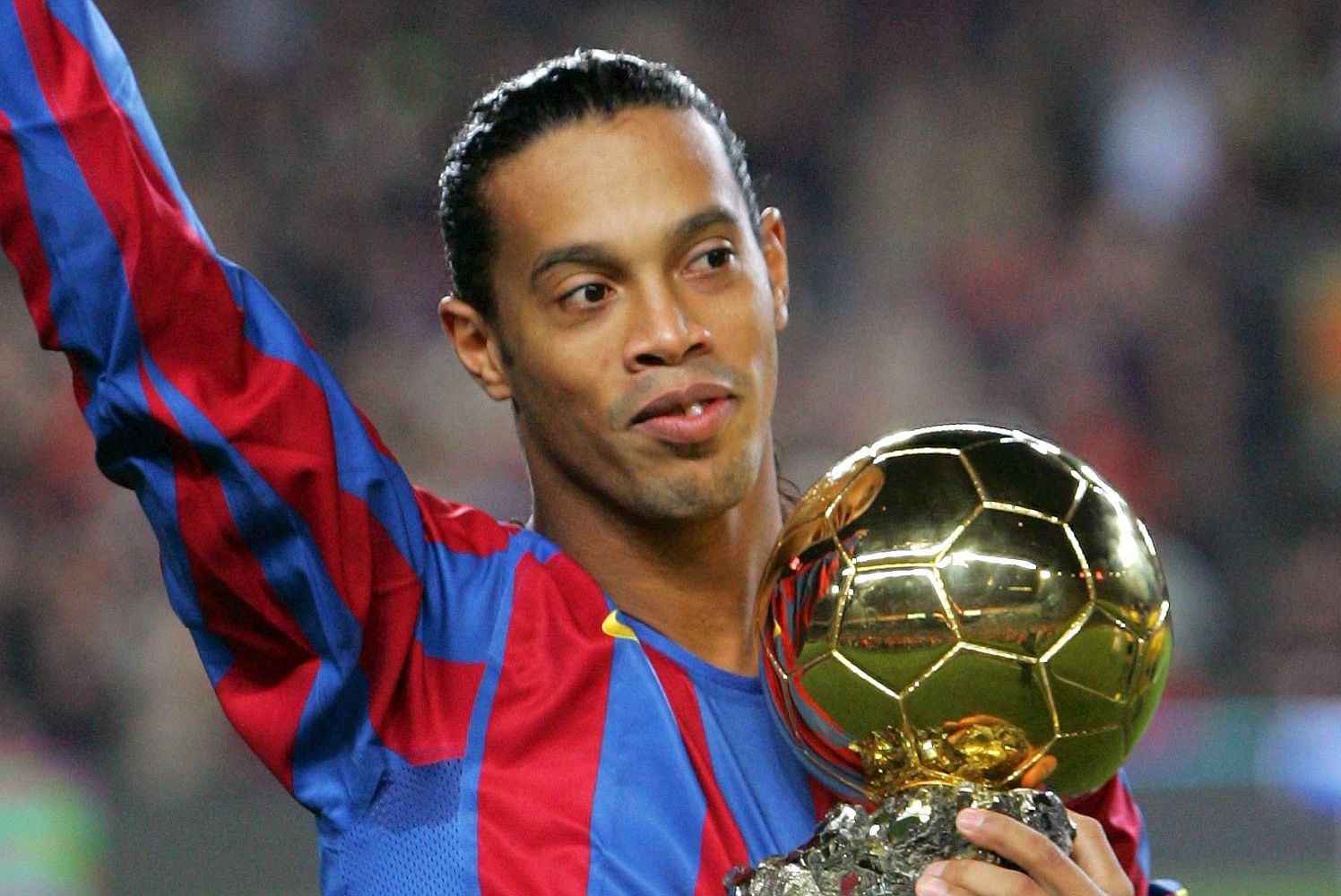 Brésil/Covid-19 : Test positif pour Ronaldinho