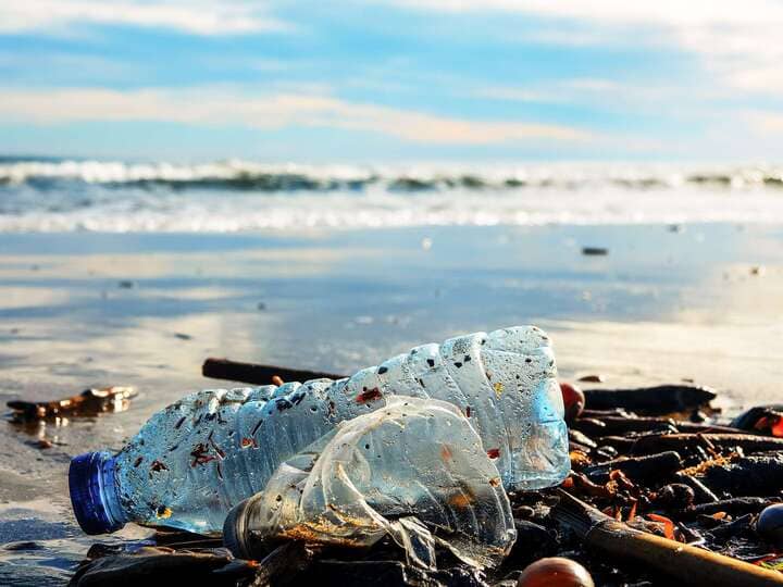 Près de 230.000 tonnes de plastique jetées chaque année dans la Méditerranée