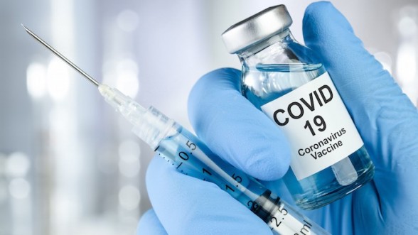 Covid-19 : Le vaccin développé par Pfizer et Biontech «efficace à 90%»