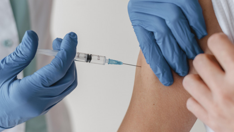 Vaccins anti-Covid : Doit-on craindre des effets indésirables?