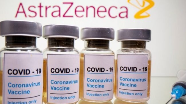 Les bénéfices du vaccin AstraZeneca augmentent avec l'âge, annonce l'Agence européenne des médicaments