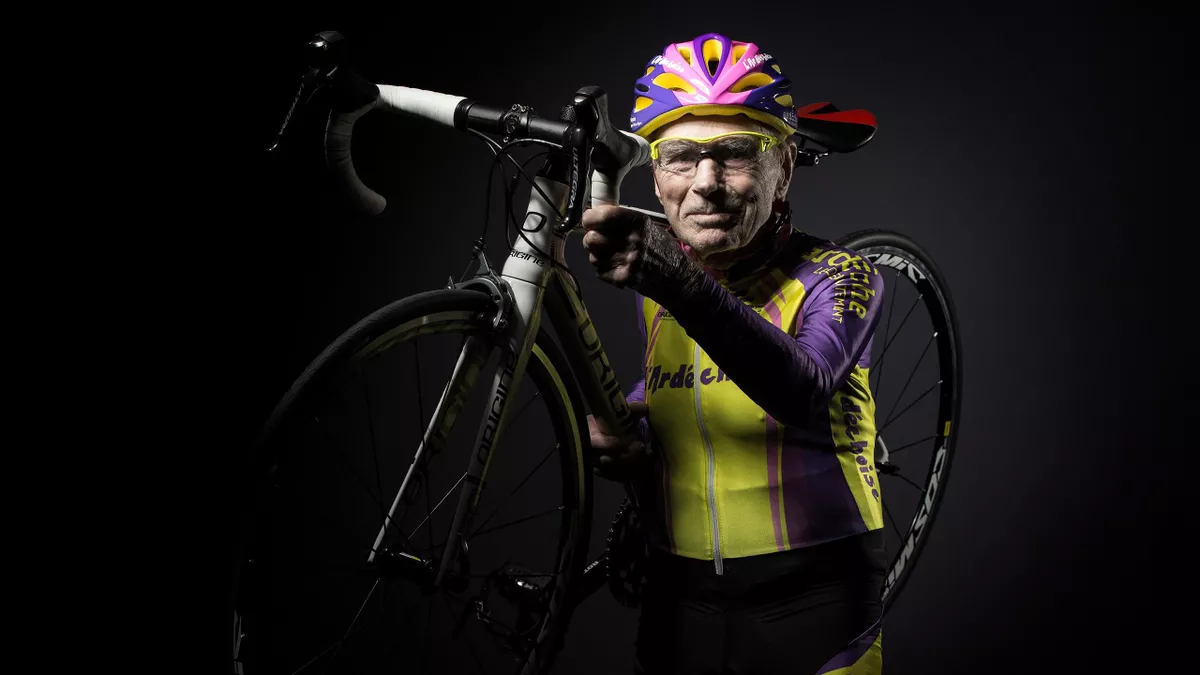 Le doyen des cyclistes Robert Marchand est mort à 109 ans