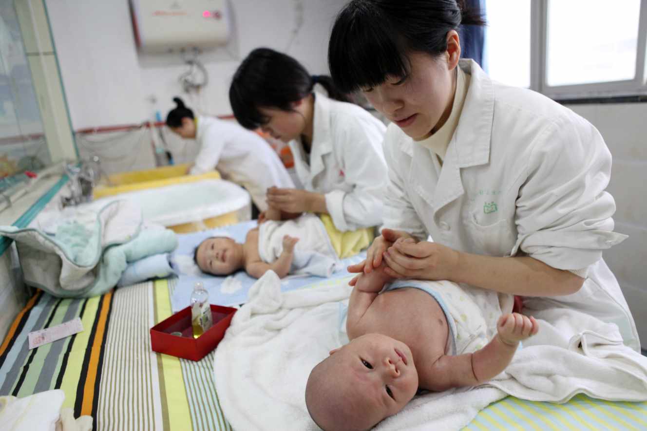 La Chine autorise les familles à avoir trois enfants