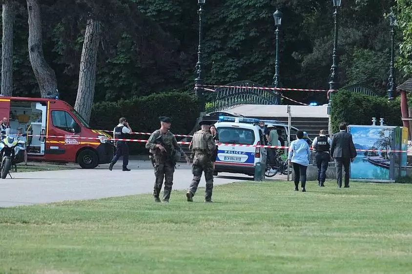 France: Cinq blessés dont quatre enfants dans une attaque au couteau