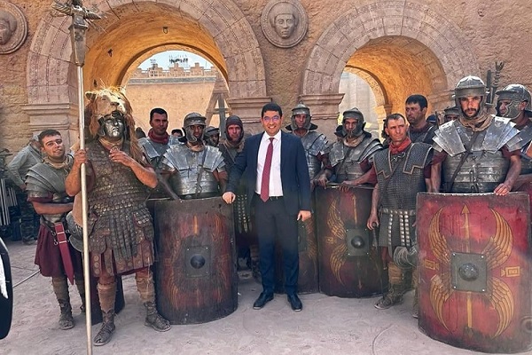 Ouarzazate : Bensaid visite le site de tournage du film "Gladiator 2"