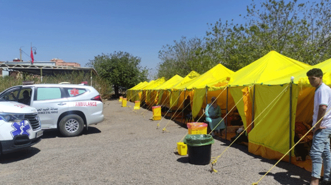 Séisme au Maroc : La Fondation Mohammed V pour la Solidarité entame l’installation des tentes pour les sinistrés