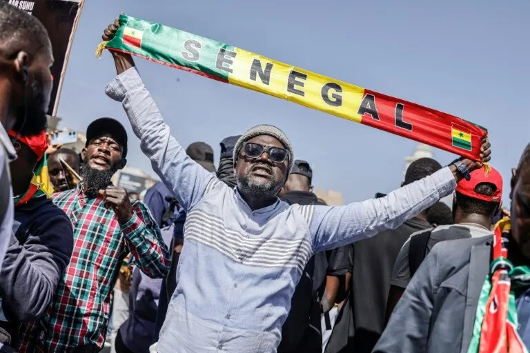 Sénégal : Un candidat quitte la course présidentielle trois jours avant le scrutin