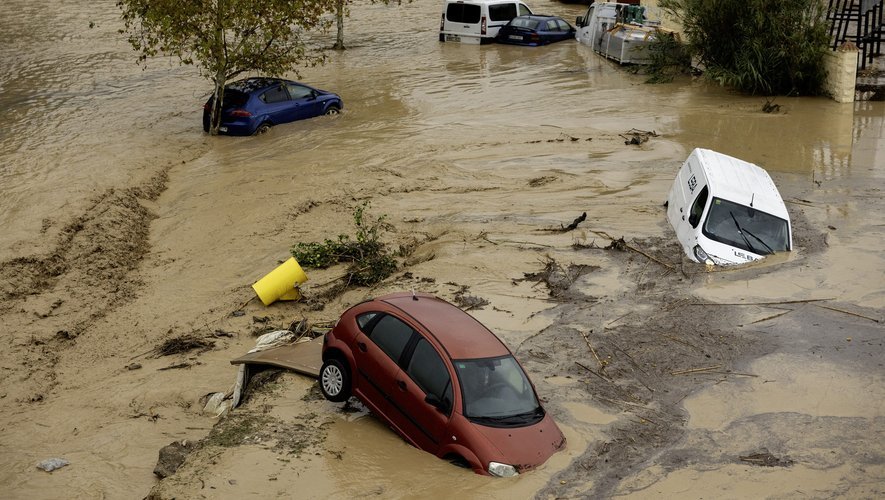 Crues en Espagne : 13 morts, dont 4 enfants