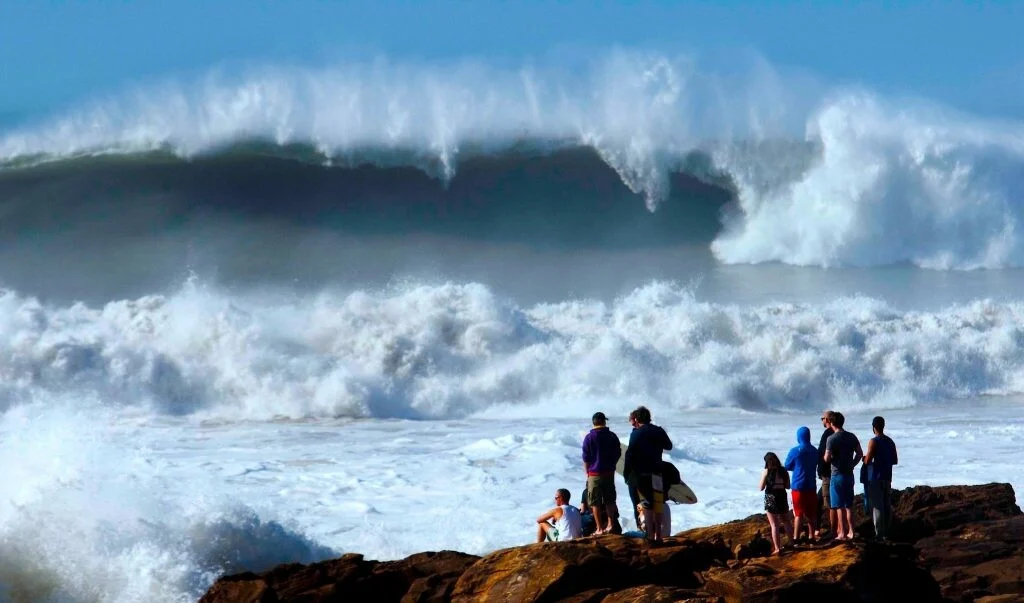 Vagues dangereuses de 4 à 6,5m, à partir de lundi, entre Cap Spartel et Tarfaya