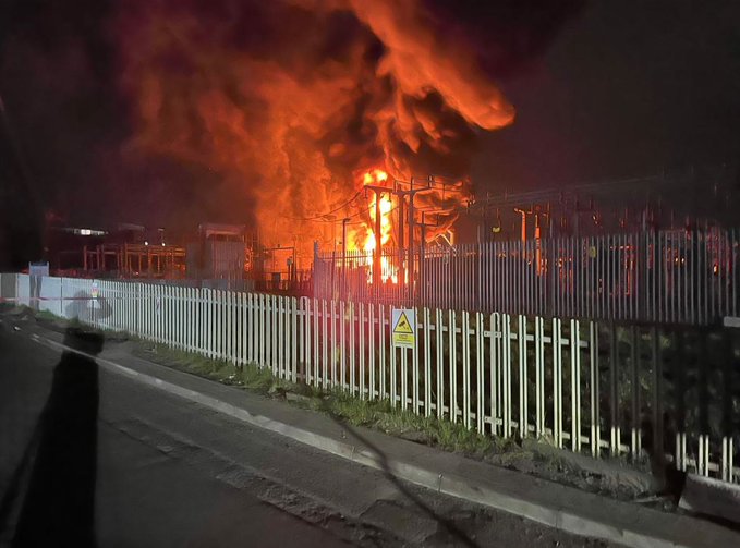 Royaume-Uni : L'aéroport de Heathrow fermé après un incendie, grosse pagaille en Europe