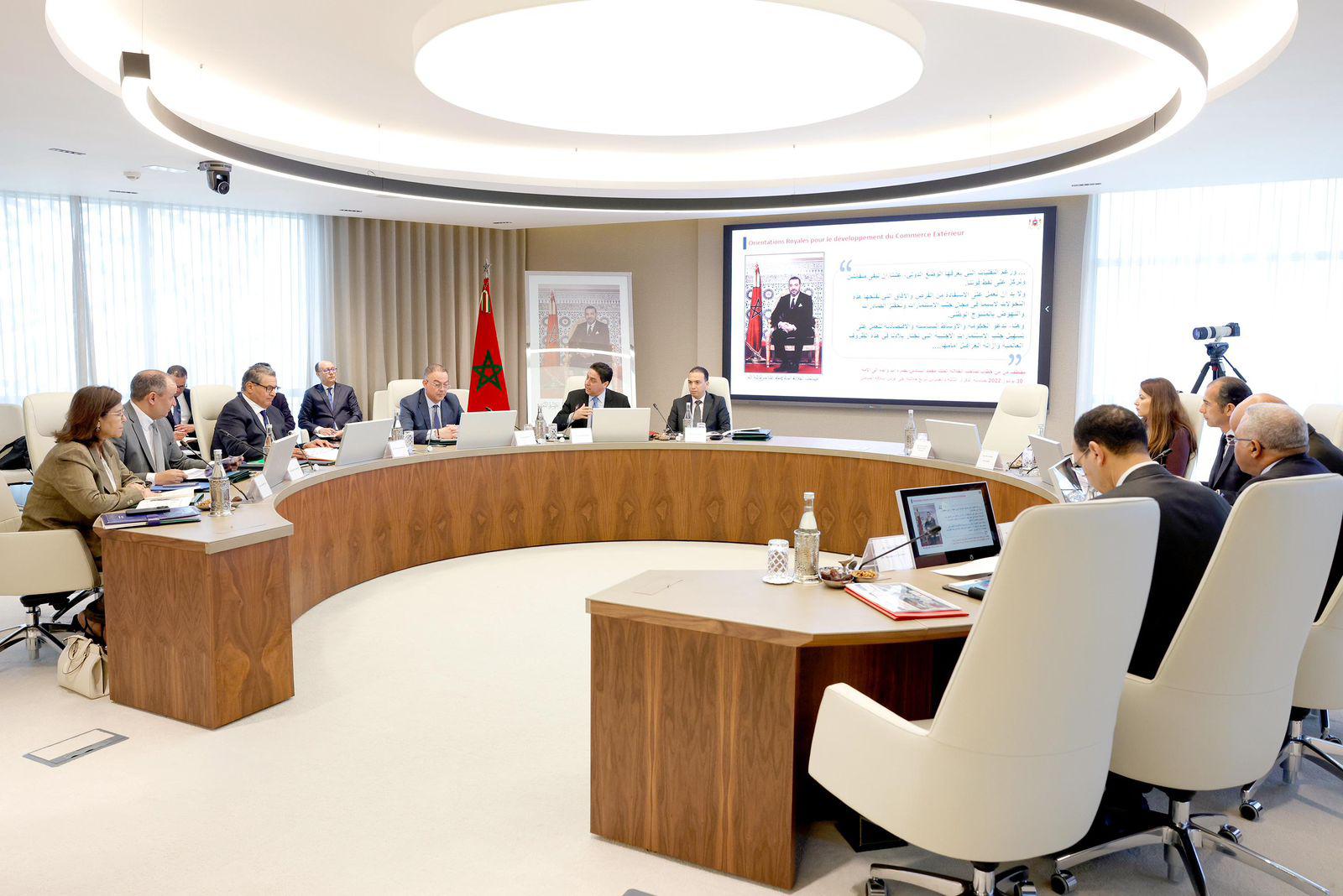 Commerce extérieur : Akhannouch préside une réunion consacrée à la feuille de route 2025-2027