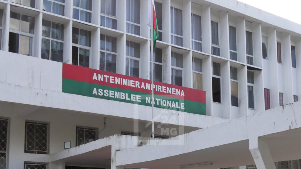 Madagascar : Rajoelina dissout l'Assemblée nationale