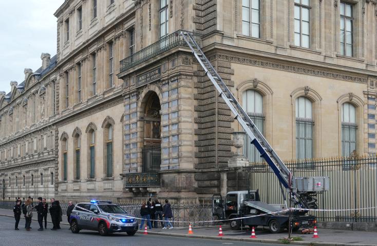Casse du Louvre : Deux suspects interpellés