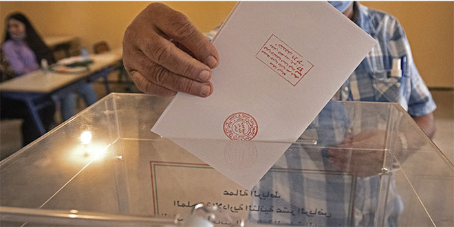 Législatives 2026 : la coalition sortante conserve la main malgré une abstention record