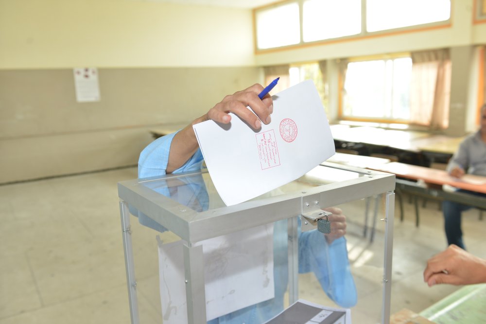 Législatives : Gagner des sièges, perdre des électeurs