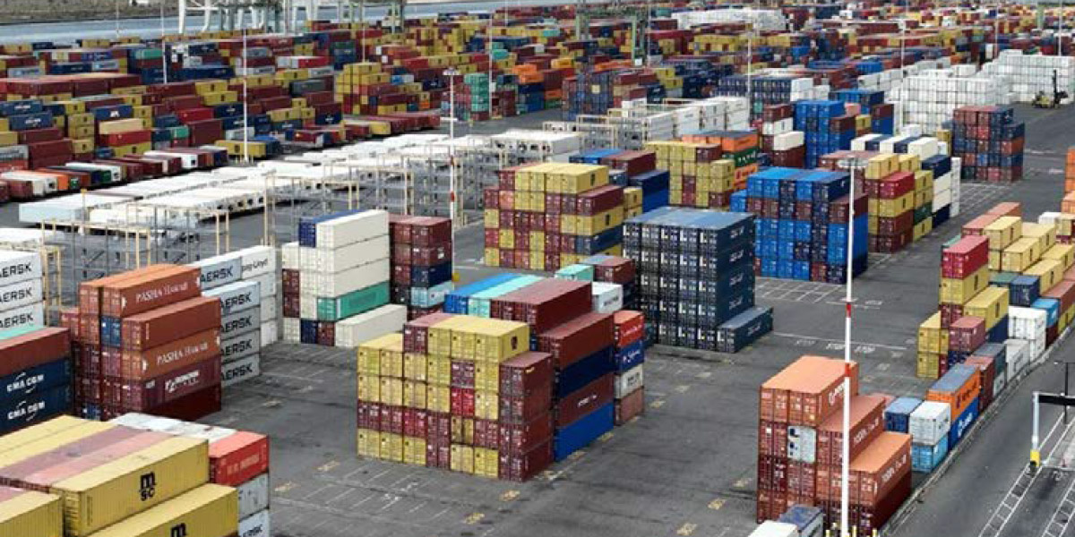 OMC : Le commerce mondial de marchandises devrait croître de 3,9% en 2026, porté par l’IA