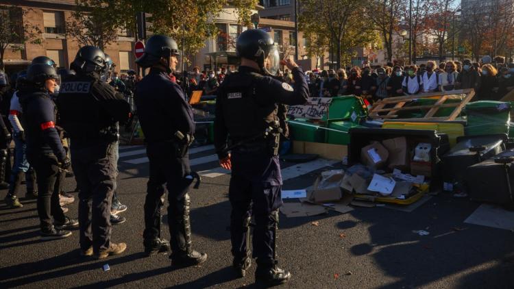 GenZ 212 au Maroc vs Blocus étudiants en France : De la «répression» à la «riposte policière», le deux poids deux mesures de la presse internationale