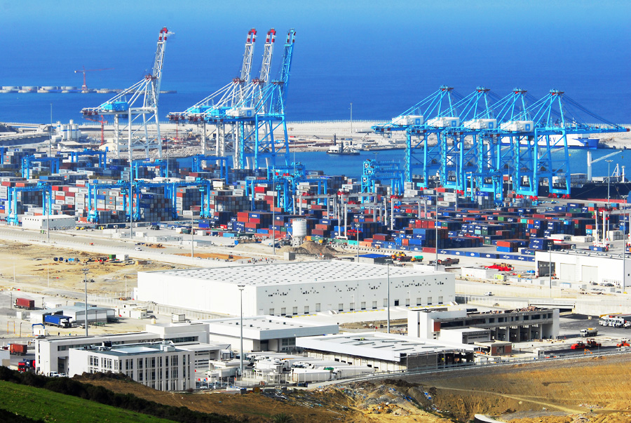 Croissance de 39% de l'activité du Port Tanger Med en 2013...